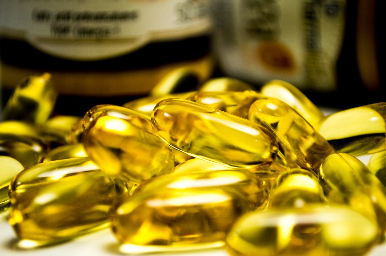 Gel capsules, medicine, supplements — SMAS Lifting: Personalized Solutions for a Refreshed Look